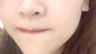 娇妻 雪白 呻吟-美女学生妹子是男友的乖母狗，戴着狗炼项圈乖乖让男友无套抽插~