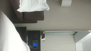 赛琳娜的黄金完整翻译版中文-直播 火辣身材的娜扎【沙滩上的贝壳酱】!