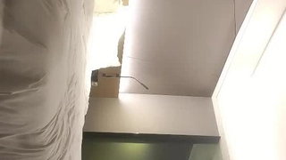 赛琳娜的黄金完整翻译版中文-直播 火辣身材的娜扎【沙滩上的贝壳酱】!