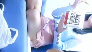 欧美日韩人妻激情-第一次与男友以外的男人在行使中车震!